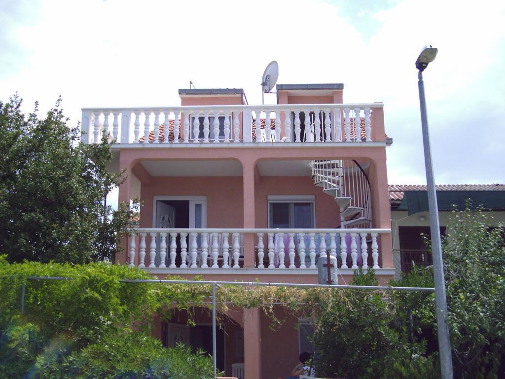 Ivo Apartments Rogoznica  Exterior photo